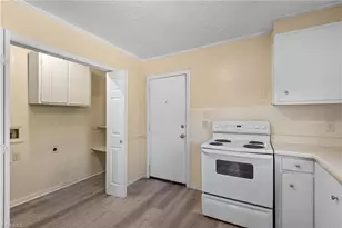 1610 Brockett Ave, High Point, NC 27260 - Photo 25