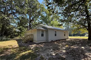 1256 Browns Mill Rd, Robbins, NC 27325 - Photo 23