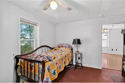 2907 Marthas Place, Greensboro, NC 27408 - Photo 13