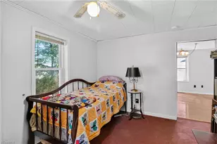 2907 Marthas Pl, Greensboro, NC 27408 - Photo 13