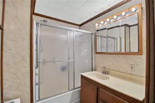 2907 Marthas Pl, Greensboro, NC 27408 - Photo 15
