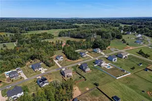 1466 Kernodle Lndg Dr, Burlington, NC 27217 - Photo 45