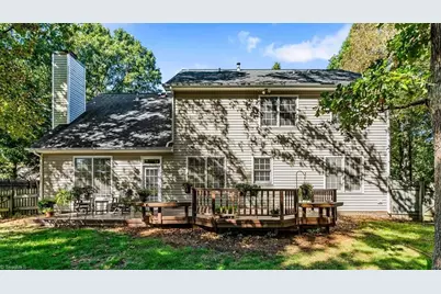 4200 Brentonshire Lane, High Point, NC 27265 - Photo 47
