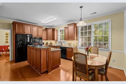 4200 Brentonshire Lane, High Point, NC 27265 - Photo 15