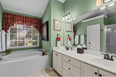 4200 Brentonshire Lane, High Point, NC 27265 - Photo 29