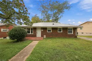 866 Rankin St, Winston-Salem, NC 27101 - Photo 1