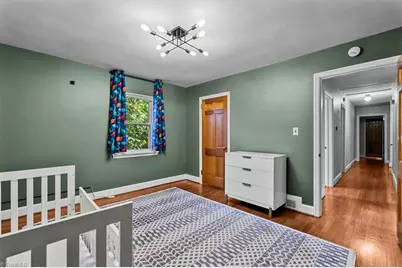 1103 N Peace Haven Road, Winston-Salem, NC 27104 - Photo 27