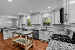 1103 N Peace Haven Rd, Winston-Salem, NC 27104 - Photo 13