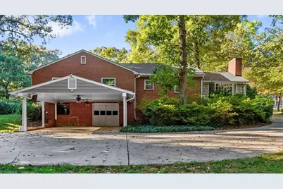 1103 N Peace Haven Road, Winston-Salem, NC 27104 - Photo 33