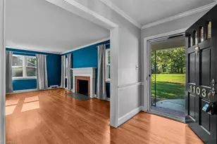 1103 N Peace Haven Rd, Winston-Salem, NC 27104 - Photo 3