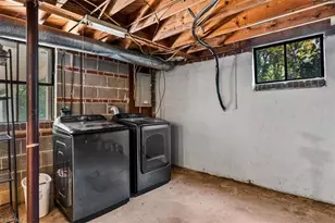 1103 N Peace Haven Rd, Winston-Salem, NC 27104 - Photo 29