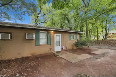 635 Voss Street, Winston-Salem, NC 27105 - Photo 3