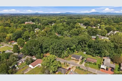 635 Voss Street, Winston-Salem, NC 27105 - Photo 27