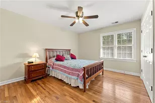 4001 Friendly Acres Dr, Greensboro, NC 27410 - Photo 29