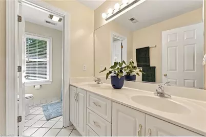 4001 Friendly Acres Drive, Greensboro, NC 27410 - Photo 31