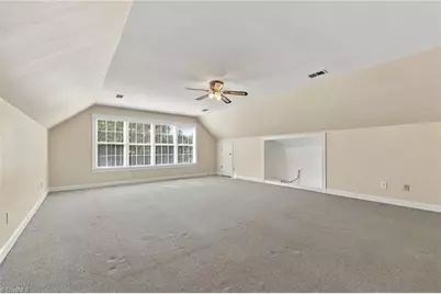 4001 Friendly Acres Drive, Greensboro, NC 27410 - Photo 39