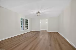 5550 Overlook Cir, Winston-Salem, NC 27105 - Photo 11