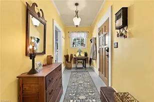 149 Elm St, Mount Airy, NC 27030 - Photo 5