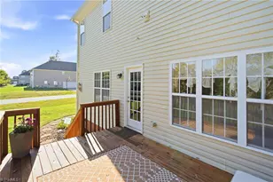 7620 Sterlingshire Dr, Greensboro, NC 27409 - Photo 35