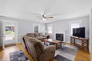 1112 Tipton St, High Point, NC 27262 - Photo 5