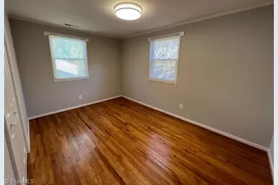 1803 Villa Drive, Greensboro, NC 27403 - Photo 9