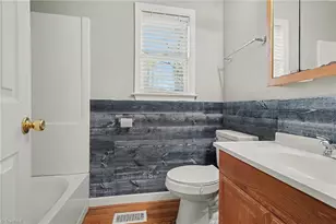 7827 Sutter Rd, Greensboro, NC 27455 - Photo 17