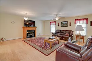 224 Tom Hunter Rd, Pilot Mountain, NC 27041 - Photo 9