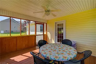 224 Tom Hunter Rd, Pilot Mountain, NC 27041 - Photo 25