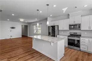 821 Falls Grove Trl, High Point, NC 27265 - Photo 19