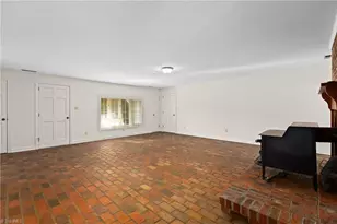 7379 Old Lexington Rd, Winston-Salem, NC 27107 - Photo 15