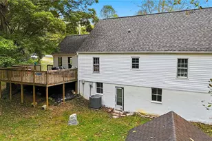 2226 Nc Hwy 268, Pilot Mountain, NC 27041 - Photo 3