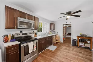 2226 Nc Hwy 268, Pilot Mountain, NC 27041 - Photo 15