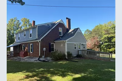 189 Russell Road, Mount Airy, NC 27030 - Photo 5