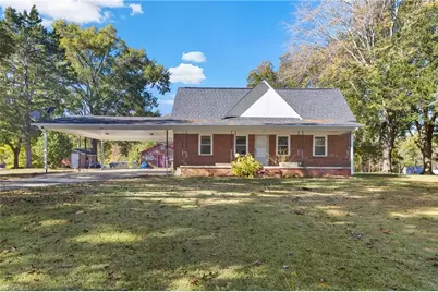 528 Aileen Avenue, Biscoe, NC 27209 - Photo 1