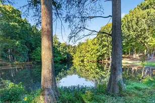 801 Cliftwood Dr, Siler City, NC 27344 - Photo 11