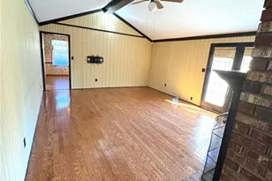 1042 Fairweather Dr, Kernersville, NC 27284 - Photo 3