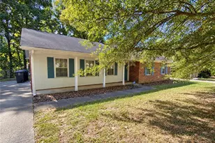 3200 Glen Hollow Rd, Greensboro, NC 27407 - Photo 3