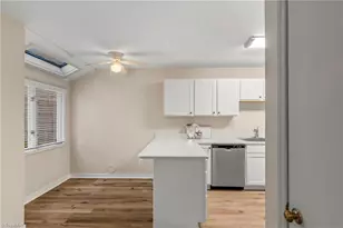 306 N Lindell Rd, Greensboro, NC 27403 - Photo 9