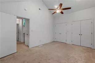 306 N Lindell Rd, Greensboro, NC 27403 - Photo 25