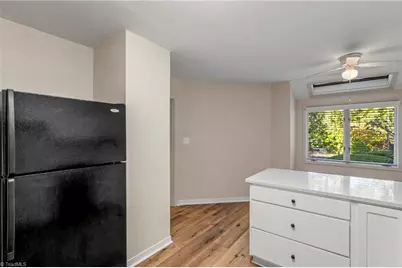 306 N Lindell Road #E, Greensboro, NC 27403 - Photo 13