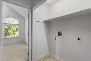 306 N Lindell Rd, Greensboro, NC 27403 - Photo 31