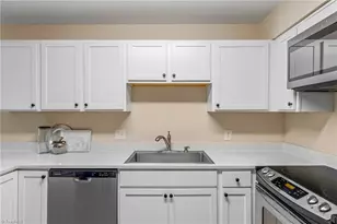 306 N Lindell Rd, Greensboro, NC 27403 - Photo 11