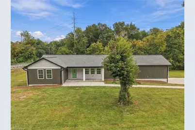 1524 McGuinn Drive, High Point, NC 27262 - Photo 3