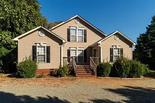 622/624 Williamson Ave, Elon, NC 27244 - Photo 1