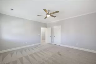414 Fisher Park Cir, Greensboro, NC 27401 - Photo 37