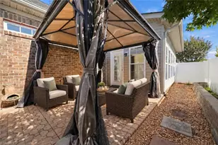 1946 Tweed Ln, Burlington, NC 27215 - Photo 25