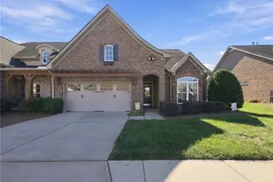 1946 Tweed Ln, Burlington, NC 27215 - Photo 1