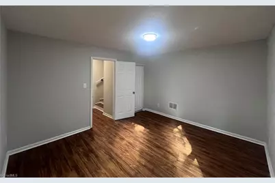 6536 Creek Run Road, Walkertown, NC 27051 - Photo 17