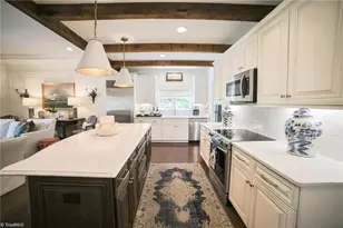 1108 Dover Rd, Greensboro, NC 27408 - Photo 7