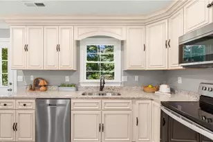 5040 Wind Spring Dr, Winston-Salem, NC 27105 - Photo 9